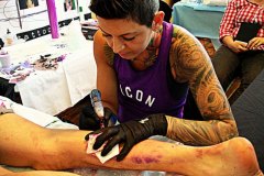 Ivana B. au Mondial du Tatouage 2014.