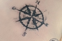 Boussole / Compass @L'Esprit Frappeur Tattoo - Marco ZILVETI